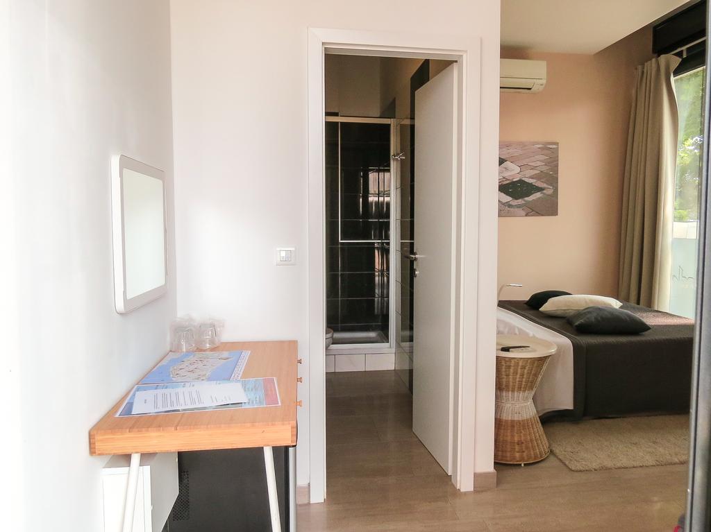 Bed And Breakfast Four Rooms Zadar Exteriör bild
